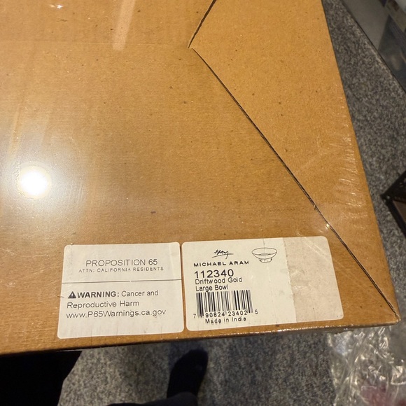 Michael Aram Driftwood Gold Large Bowl. Sealed in box. - Picture 5 of 9